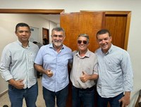 Lideranças de Marianópolis buscam apoio em Palmas para fortalecer saúde e consórcio